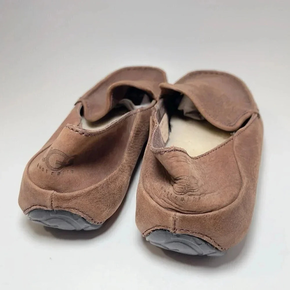 Ugg Mens Size  10 Suede Dark Brown Moccasin Slippers - Picture 5 of 9